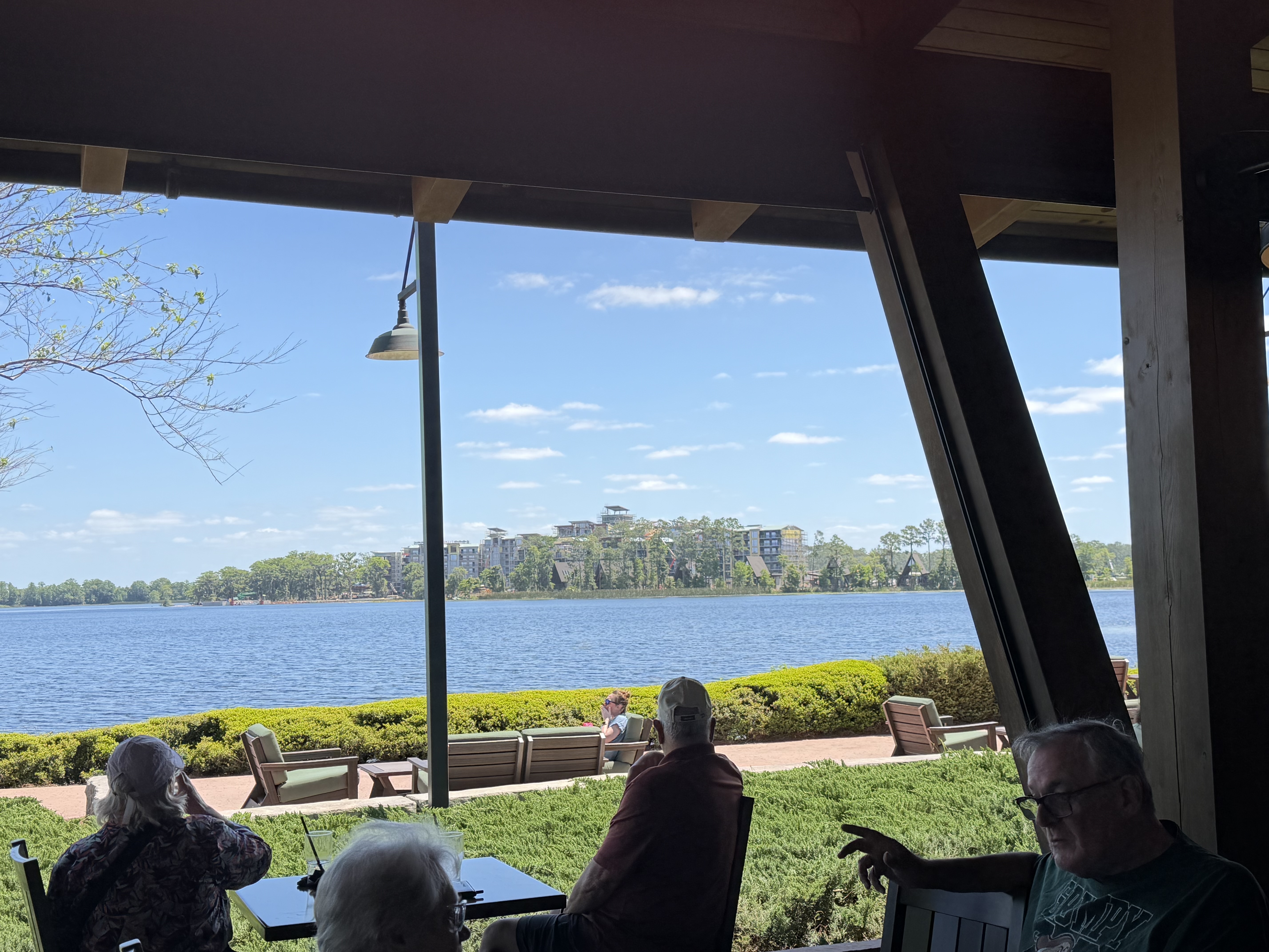 Lakeshore lodge from geyser point